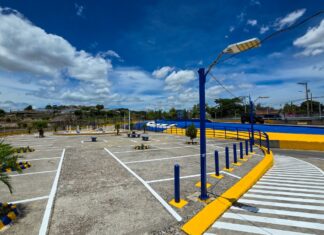 AMDC realiza trabajos de mantenimiento en la Plaza Isy Obed Murillo