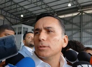 Defensa asegura que recursos de la venta del avión presidencial serán destinados al sector salud