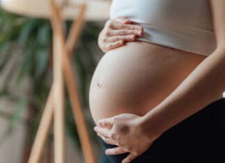 Fundación Pro Vida pide atacar las causas del embarazo adolescente en Honduras