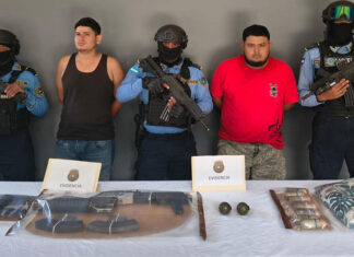 Capturan a dos presuntos miembros de la MS-13 con arsenal de uso militar en El Progreso