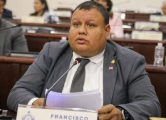 Diputado Francisco Cardona propone condecoración para reconocer trayectoria de la Madre María de Jesús del Cid