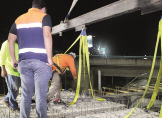 Puente Juan Manuel Gálvez alcanza 65 % de avance y avanza instalación de prelosas
