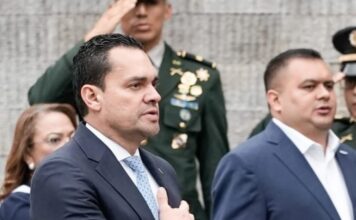 Tomás Zambrano destaca fervor patriótico durante inicio de las Fiestas Patrias