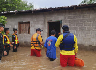 Bomberos mantienen vigilancia en zonas vulnerables del Distrito Central por Alerta Verde