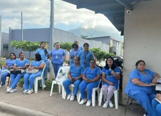 Enfermería pide agilizar recontrataciones y cambios de área en centros asistenciales